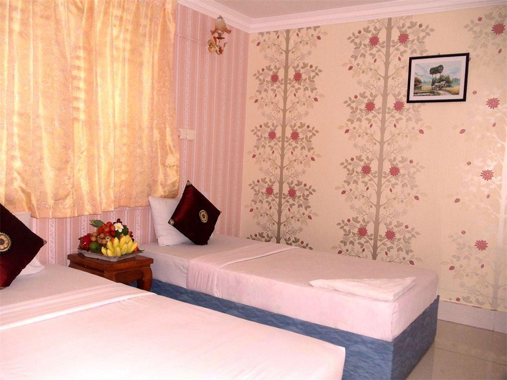 פנום פן Angkor Mithona Guesthouse מראה חיצוני תמונה